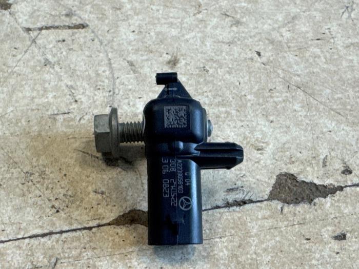 Begagnade Airbagsensor Mercedes C (W206) C-200 1.5 EQ Boost 4-Matic Pris € 20,00 Marginaltabell erbjuds av Express Autodemontage