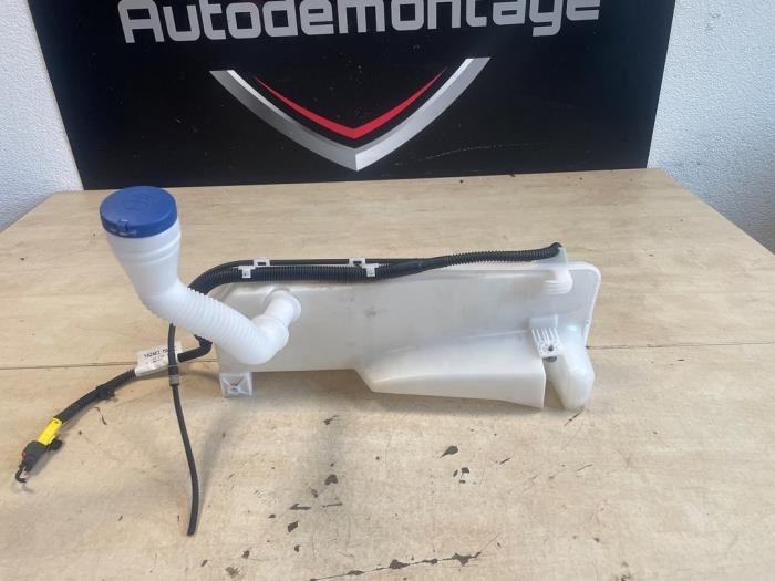 Spolartank, vindruta från en Peugeot Expert (V1/VA/VB/VE/VF/VT/VY) 2.0 Blue HDi 145 16V 2023