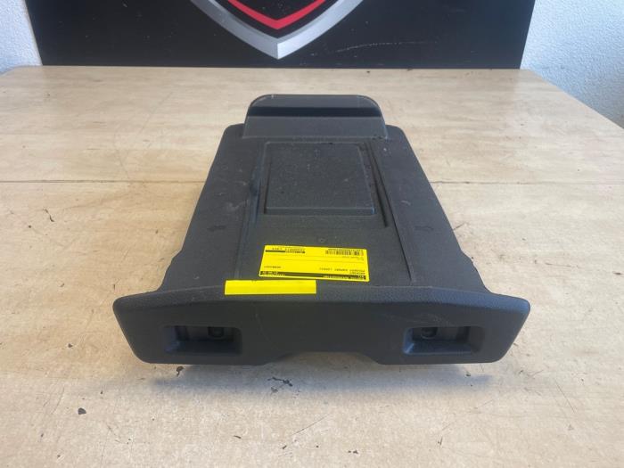 Domkraftsset från en Peugeot Expert (V1/VA/VB/VE/VF/VT/VY) 2.0 Blue HDi 145 16V 2023