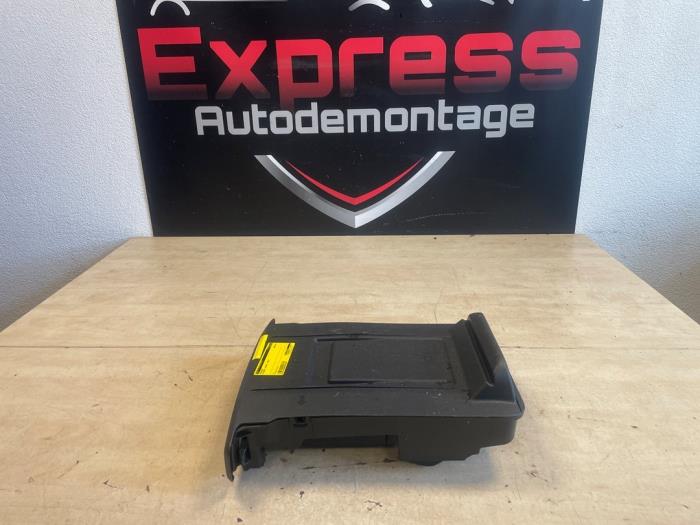 Domkraftsset från en Peugeot Expert (V1/VA/VB/VE/VF/VT/VY) 2.0 Blue HDi 145 16V 2023