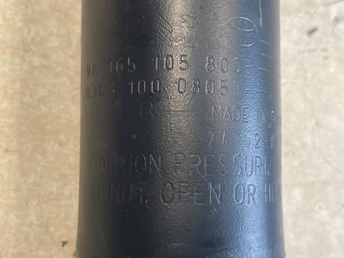 Stötdämpare, vänster bak från en Peugeot Expert (V1/VA/VB/VE/VF/VT/VY) 2.0 Blue HDi 145 16V 2023