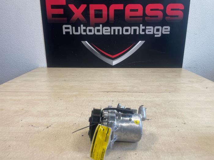 Luftkonditioneringspump från en Peugeot Expert (V1/VA/VB/VE/VF/VT/VY) 2.0 Blue HDi 145 16V 2023