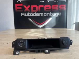 Begagnade Instrumentbräda, del Peugeot Expert (V1/VA/VB/VE/VF/VT/VY) 2.0 Blue HDi 145 16V Pris € 40,00 Marginaltabell erbjuds av Express Autodemontage