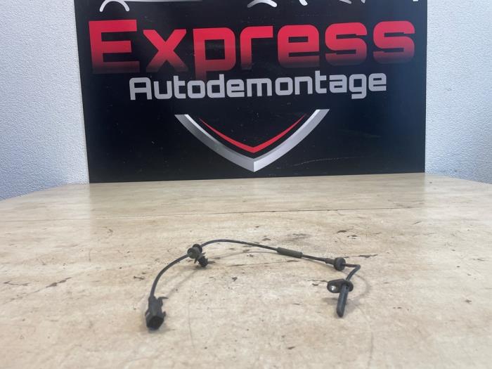 Begagnade ABS-sensor Tesla Model 3 Long Range 72kWh Pris € 35,00 Marginaltabell erbjuds av Express Autodemontage