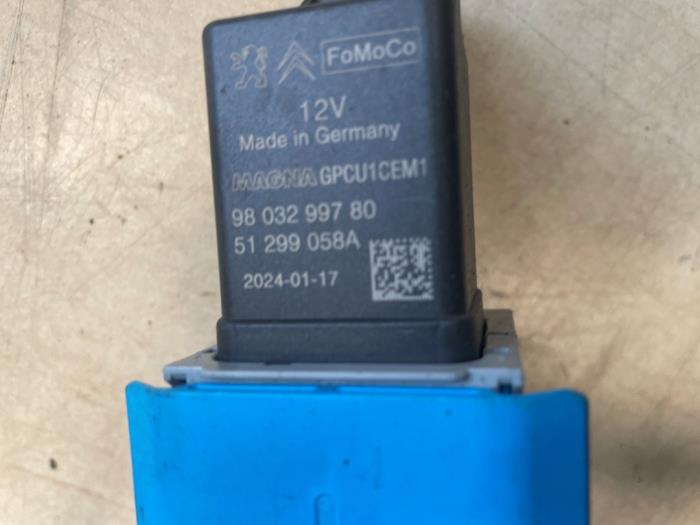Kablage från en Peugeot Expert (V1/VA/VB/VE/VF/VT/VY) 2.0 Blue HDi 145 16V 2023