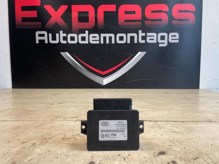 Używane Modul hamulca postojowego Landrover Range Rover Evoque (LVJ/LVS) 2.2 TD4 16V Cena € 20,00 Procedura marży oferowane przez Express Autodemontage