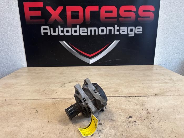 Begagnade Dynamo Ford Focus 4 1.0 Ti-VCT EcoBoost 12V 125 Pris € 20,00 Marginaltabell erbjuds av Express Autodemontage