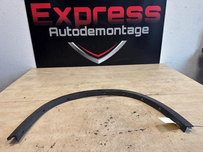 Begagnade Fälg, framhjul BMW X1 (E84) sDrive 18d 2.0 16V Pris € 17,00 Marginaltabell erbjuds av Express Autodemontage