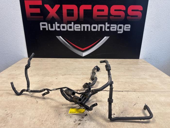 Gebrauchte Leitung (sonstige) Volkswagen Touran (1T3) 2.0 TDI 16V 140 Preis € 50,00 Margenregelung angeboten von Express Autodemontage