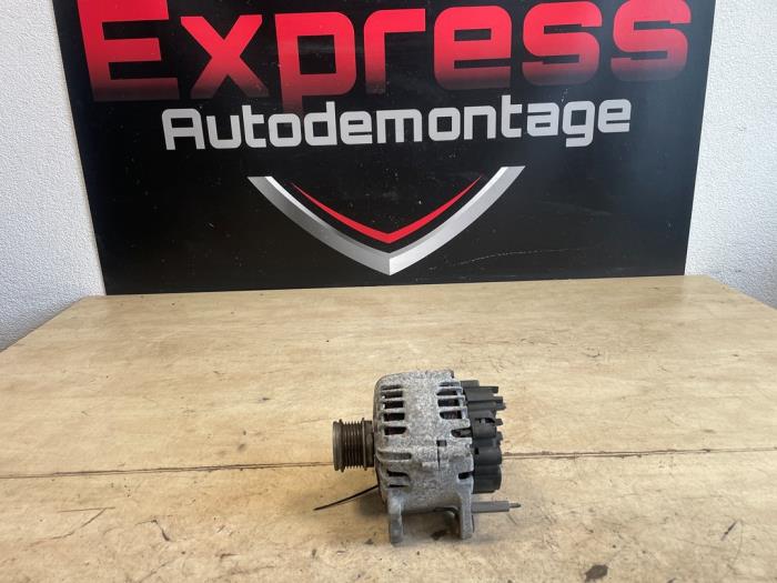 Used Dynamo Volkswagen Polo VI (AW1) 1.6 TDI 16V 95 Price € 100,00 Margin scheme offered by Express Autodemontage