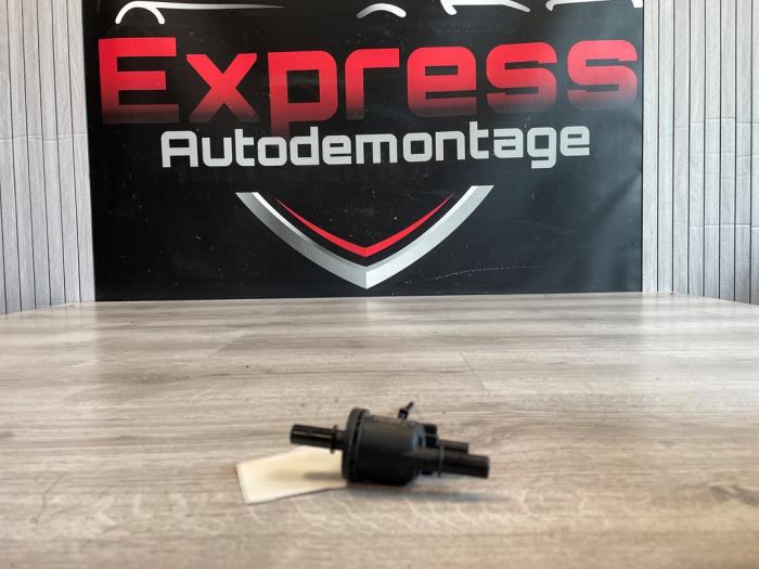 Begagnade Sensor (övriga) Peugeot 5008 III (KA/KB/KC) Pris € 55,00 Marginaltabell erbjuds av Express Autodemontage