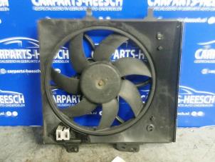 Used Radiator fan Peugeot 207 CC (WB) 1.6 16V Price on request offered by Carparts Heesch