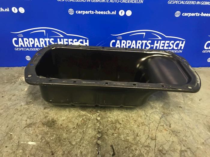 Usagé Couvercle carter Volvo V50 (MW) Prix € 75,00 Règlement à la marge proposé par Carparts Heesch