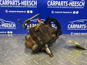 Usados Bomba de alta presión Volvo S40 Precio de solicitud ofrecido por Carparts Heesch