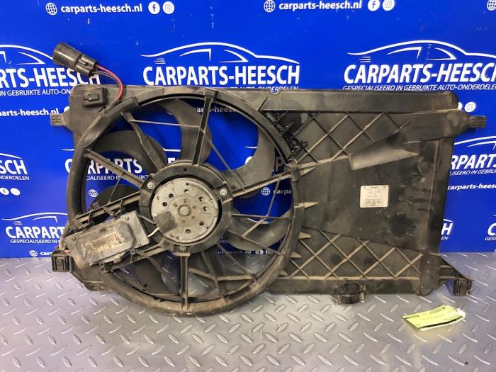 Gebrauchte Kühlerventilator Volvo S40 (MS) 1.6 D 16V Preis € 40,00 Margenregelung angeboten von Carparts Heesch