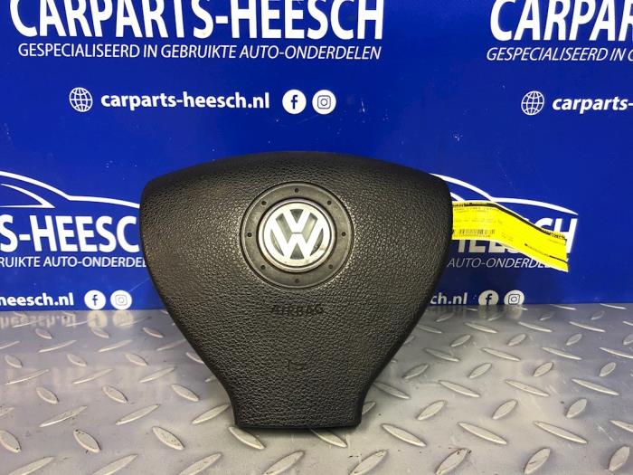 Left airbag (steering wheel) from a Volkswagen Caddy 2006