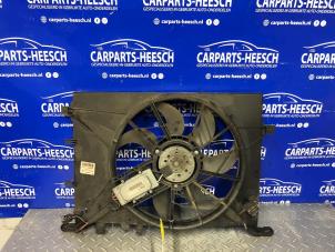 Used Radiator fan Volvo V70 Price on request offered by Carparts Heesch