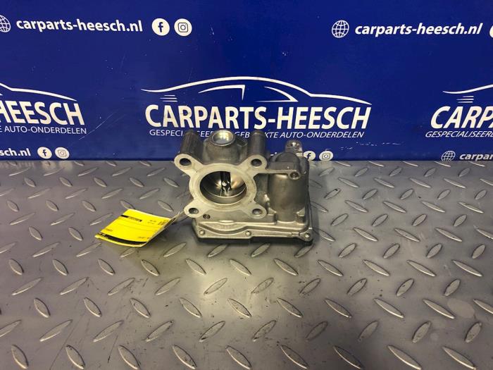 Gebrauchte Drosselklappengehäuse Renault Captur I (2R) Preis € 85,00 Margenregelung angeboten von Carparts Heesch