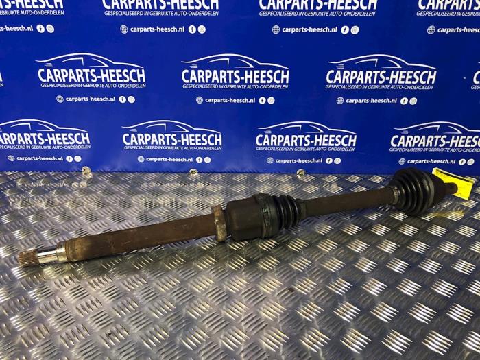 Gebrauchte Antriebswelle rechts vorne Volvo C30 (EK/MK) 1.6 D 16V Preis € 50,00 Margenregelung angeboten von Carparts Heesch