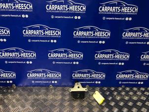 Używane Mechanizm zamka tylnej klapy Ford Mondeo IV Cena € 47,25 Procedura marży oferowane przez Carparts Heesch