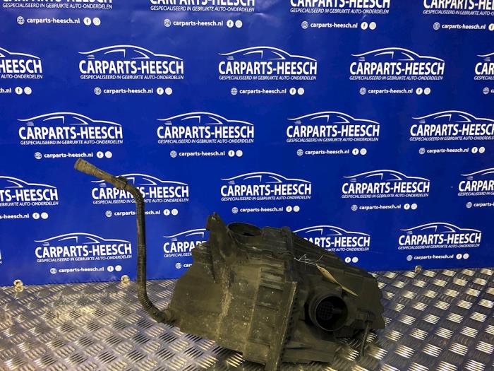 Begagnade Luftfilterhus Volkswagen Transporter Pris € 50,00 Marginaltabell erbjuds av Carparts Heesch