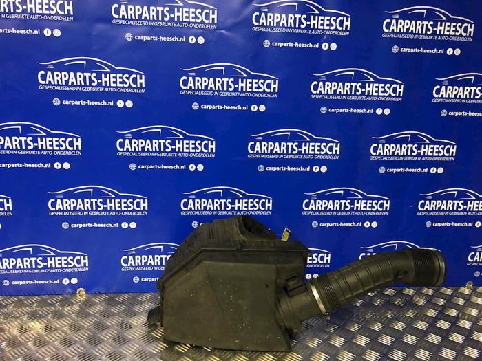 Gebrauchte Luftfiltergehäuse Volvo S80 (AR/AS) 2.4 D 20V Preis € 35,00 Margenregelung angeboten von Carparts Heesch