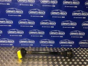 Used Front drive shaft, right Seat Leon Price € 78,75 Margin scheme offered by Carparts Heesch