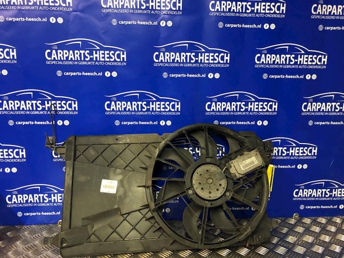 Gebrauchte Kühlerventilator Volvo C30 Preis € 40,00 Margenregelung angeboten von Carparts Heesch