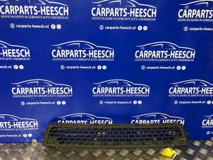 Used Bumper grille Volvo V70 Price € 31,50 Margin scheme offered by Carparts Heesch