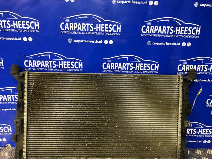 Used Radiator Volvo V50 (MW) 1.8 16V Price € 50,00 Margin scheme offered by Carparts Heesch