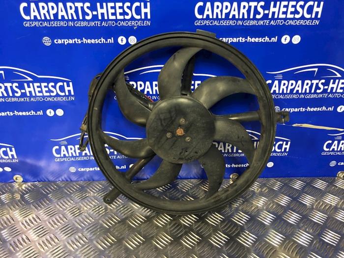 Gebrauchte Kühlerventilator Mini Mini (R56) 1.4 16V One Preis € 50,00 Margenregelung angeboten von Carparts Heesch