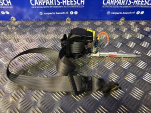 Used Rear seatbelt, left Volvo V70 Price € 42,00 Margin scheme offered by Carparts Heesch
