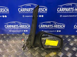 Used Wing mirror, right Ford C-Max (DM2) 2.0 16V Price € 42,00 Margin scheme offered by Carparts Heesch