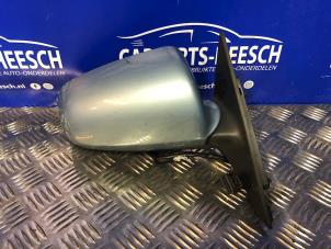 Used Wing mirror, right Audi A3 Sportback (8PA) 2.0 FSI 16V Price € 42,00 Margin scheme offered by Carparts Heesch