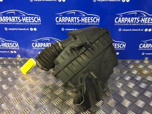 Used Air box Ford Mondeo IV 2.0 16V Price € 36,75 Margin scheme offered by Carparts Heesch