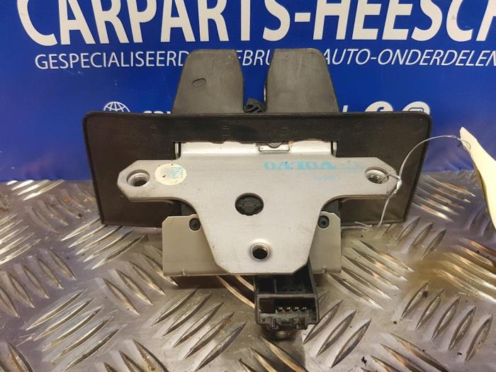 Tailgate lock mechanism Volvo XC60 I 2.4 D3 20V - 31301300