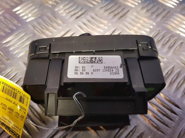 Light switch from a Ford Galaxy (WA6) 2.0 16V 2008