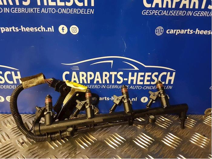 Usagé Système d'injection Renault Clio Prix € 35,00 Règlement à la marge proposé par Carparts Heesch