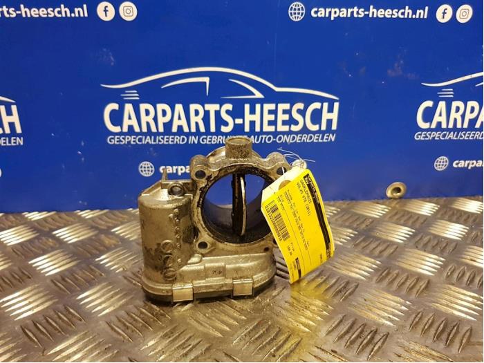 Usagé Boitier papillon Volvo V70 (BW) 2.0 D3 20V Prix € 45,00 Règlement à la marge proposé par Carparts Heesch