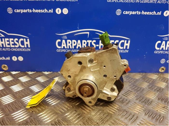 Begagnade Högtryckspump Volvo V70 Pris € 100,00 Marginaltabell erbjuds av Carparts Heesch