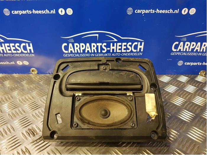 Używane System nawigacji Volvo XC90 I 2.4 D5 20V Cena € 50,00 Procedura marży oferowane przez Carparts Heesch