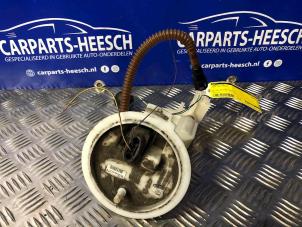 Usagé Flotteur de carburant Audi A4 Prix € 21,00 Règlement à la marge proposé par Carparts Heesch