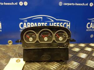 Usados Medidor de presión de aceite Ford Focus 2 2.5 20V ST Precio € 63,00 Norma de margen ofrecido por Carparts Heesch