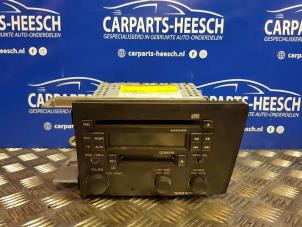 Usados Reproductor de CD y radio Volvo V70 Precio € 52,50 Norma de margen ofrecido por Carparts Heesch