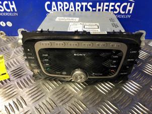 Used Radio CD player Ford Focus 2 C+C 2.0 16V Price € 78,75 Margin scheme offered by Carparts Heesch