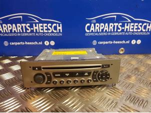 Used Radio CD player Peugeot 308 (4A/C) 1.6 VTI 16V Price € 63,00 Margin scheme offered by Carparts Heesch