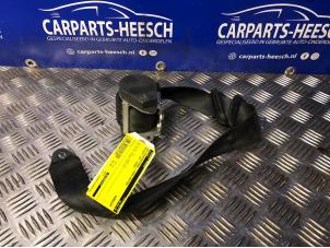 Used Rear seatbelt, left Peugeot 207 Price € 42,00 Margin scheme offered by Carparts Heesch