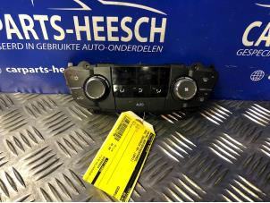 Usagé Panneau de commandes chauffage Opel Insignia 1.6 Turbo 16V Ecotec Prix € 42,00 Règlement à la marge proposé par Carparts Heesch