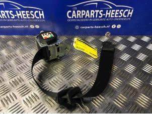 Usagé Ceinture de sécurité arrière droite Opel Corsa Prix € 42,00 Règlement à la marge proposé par Carparts Heesch
