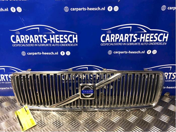 Używane Grill Volvo S80 (TR/TS) 2.4 SE 20V 170 Cena € 30,00 Procedura marży oferowane przez Carparts Heesch